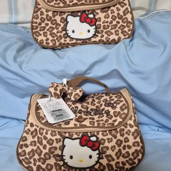 [BUNJANG] Hello Kitty Leopard Print Cosmetic Pouch / 헬로키티 레오파드 파우치