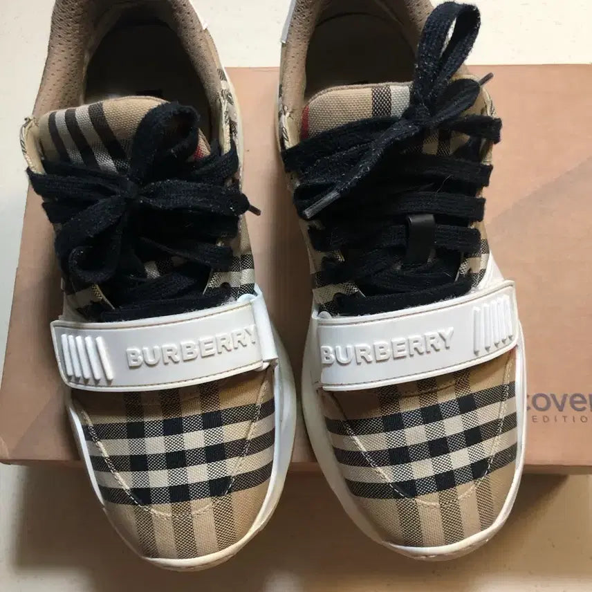 [BUNJANG] Burberry Velco Check Sneakers / [39.5]버버리 벨크로 체크 스니커즈