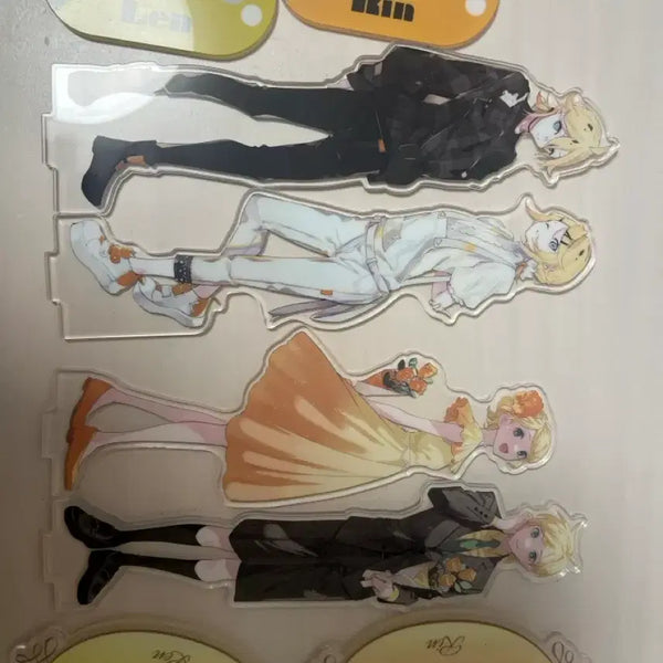 [BUNJANG] Kagamine Rin Len Acrylic Stand / 보컬로이드 카가미네 린렌 아크릴 판매 합니다