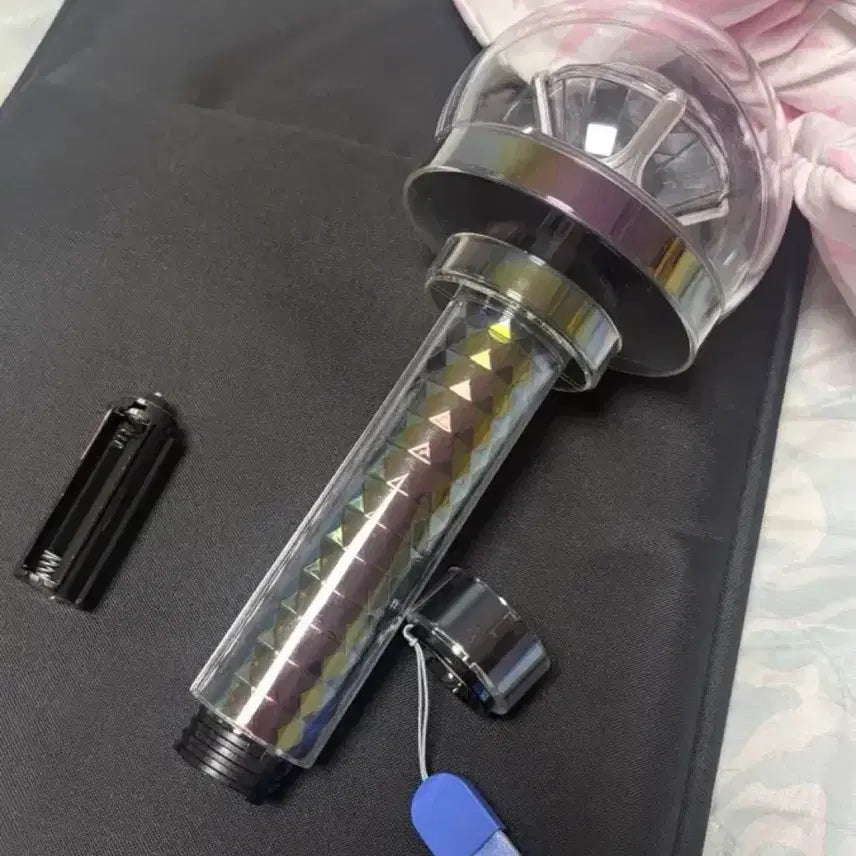 [BUNJANG] SEVENTEEN Carat Bong 3rd Generation New Version Glow Stick / 세븐틴 응원봉 캐럿봉 3세대 뉴뉴럿봉 양도