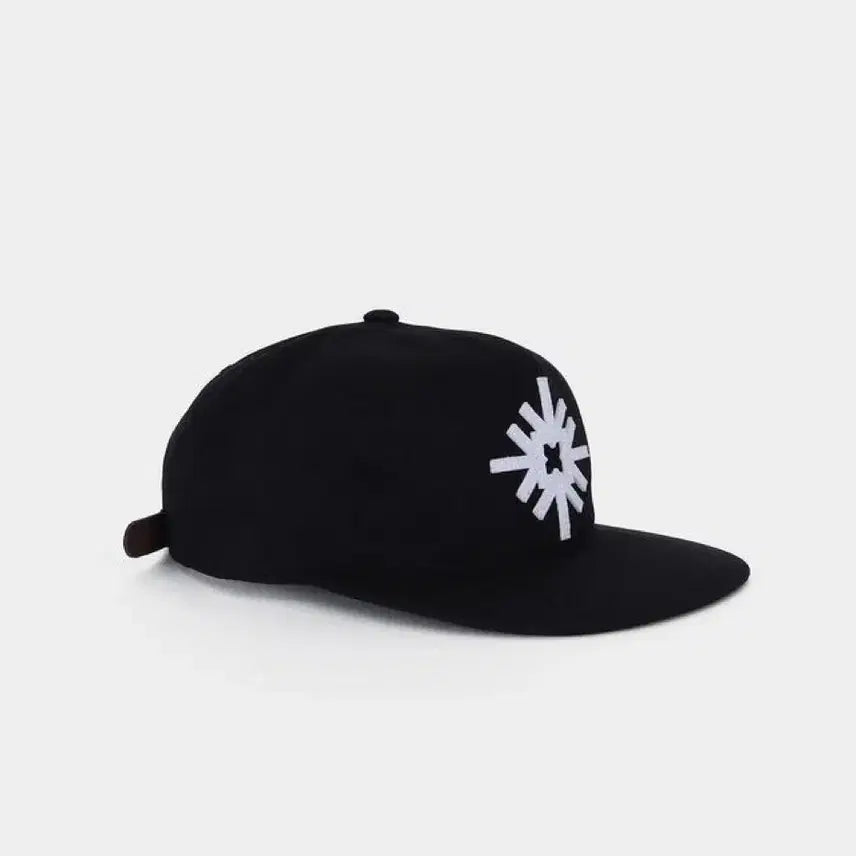 [BUNJANG] SCHEMA DOSIK Coarrow Felt Applique Cap Black / 스키마 도식 코애로우 펠트 아플리케 캡 블랙