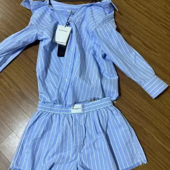 [BUNJANG] Alexander Wang Striped Shirt and Shorts Set / (새상품) 알렉산더왕 스트라이프 셔츠 반바지 세트