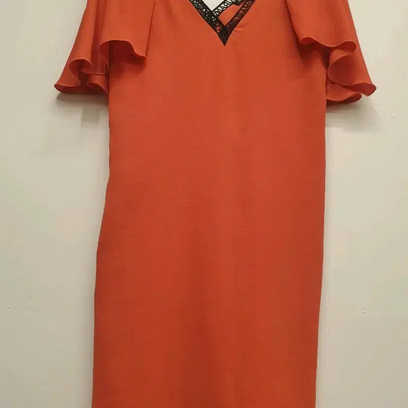 [BUNJANG] Maje Lettering V-Neck Dress / 44)마쥬 maje 레터링 브이넥 원피스