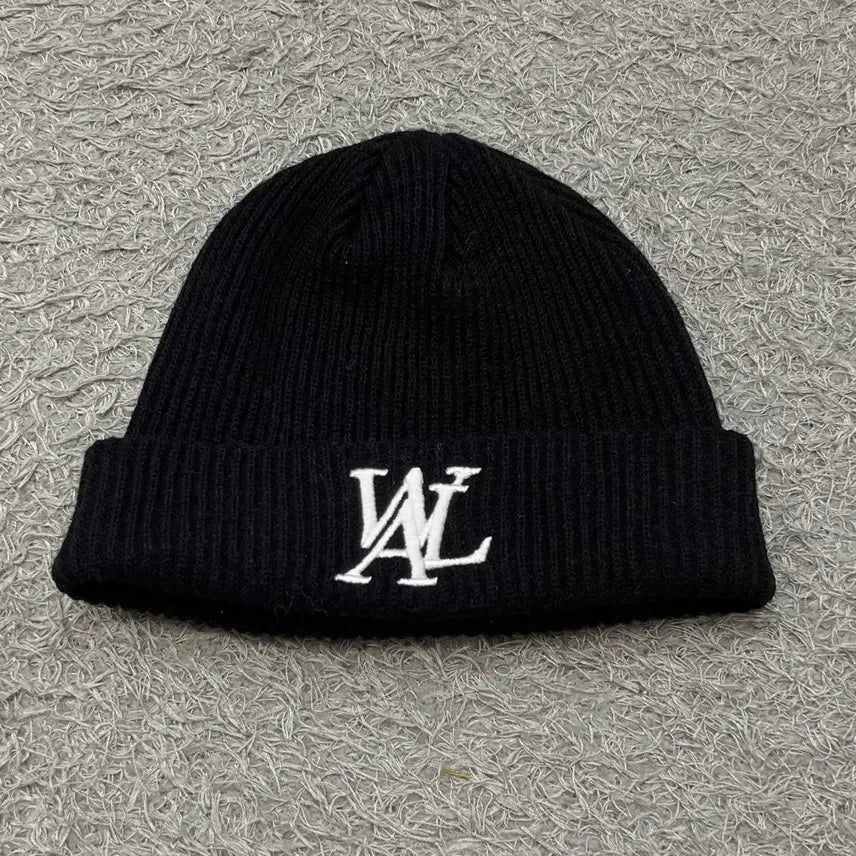 [BUNJANG] Wooalong Beanie / 우알롱 비니