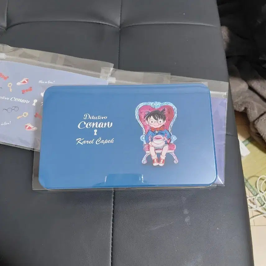 [BUNJANG] Detective Conan x Karel Capeck Collaboration Tin Case / 명탐정 코난 카렐차펙 콜라보 틴케이스
