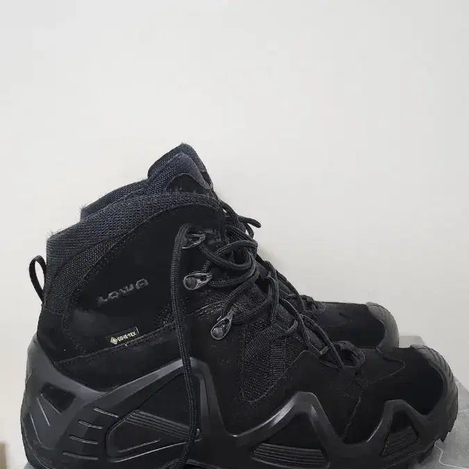[BUNJANG] Lowa Zephyr GTX Mid TF Hiking Boots Black / 로바 제피어 GTX 미드 TF 블랙