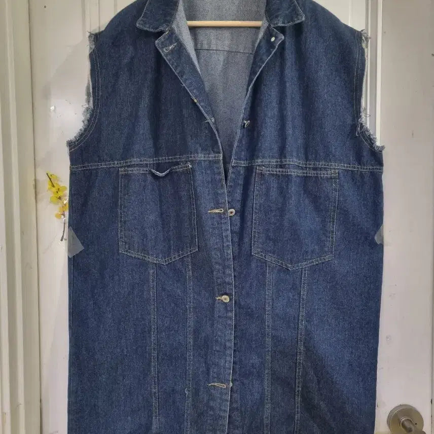 [BUNJANG] Vintage Blue Jean Vest - Oversized / 봄 가을 빅사이즈 빈티지. 고급스러운. 디자인이쁜. 청조끼