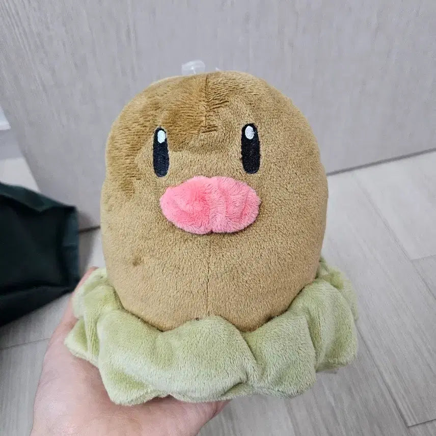 [BUNJANG] Pokemon Center Diglett Plush / (일본정품)포켓몬센터 정품 디그다인형
