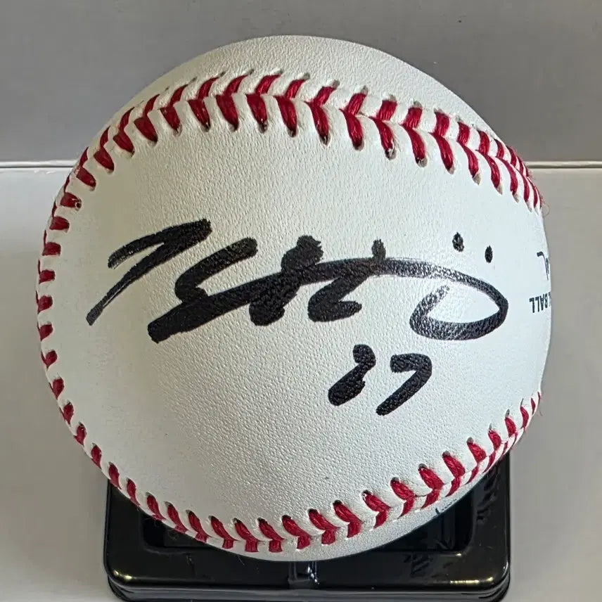 [BUNJANG] Kim Ho-ryeong KBO Official Autographed Baseball / 김호령 KBO 공인구 싸인볼