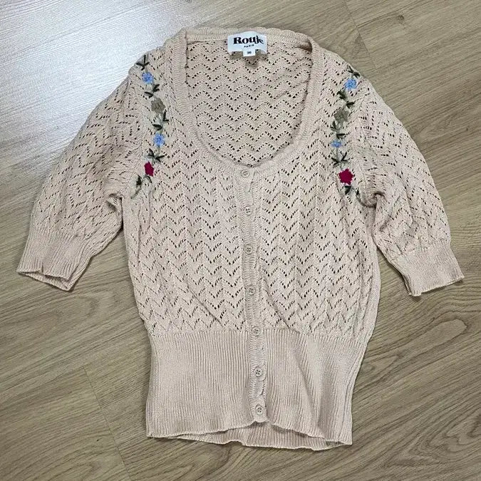 [BUNJANG] Rouje Embroidered Cardigan Pink / Rouje 파리 자수 가디건 36