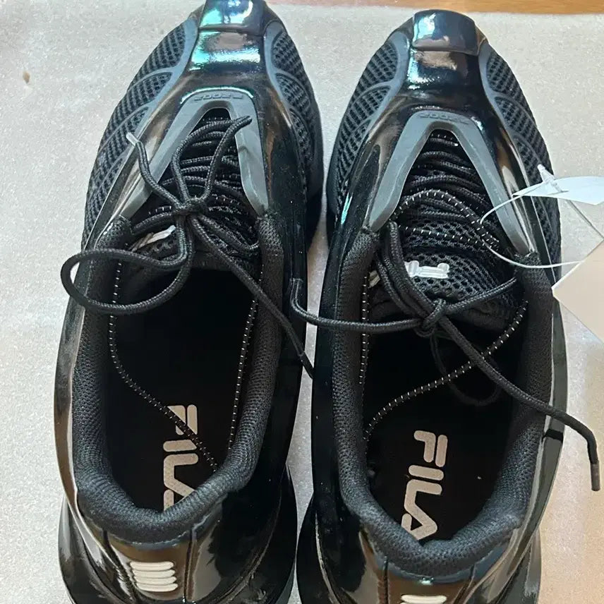 [BUNJANG] Fila Replica 2002 Sneakers Black 240 / 휠라 레플리카 2002 240