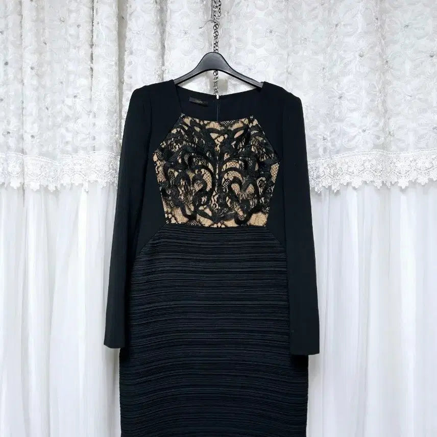 [BUNJANG] Jigott Lace Dress / 지고트)  레이스원피스