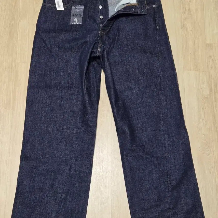 [BUNJANG] Sunflower Wide Twist Denim Jeans / 선플라워 데님(청바지) 판매 합니다.