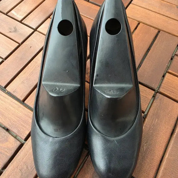 [BUNJANG] Rockport Black Pumps Size 40 (255) / 락포트 블랙 펌프스 40 사이즈 (255)