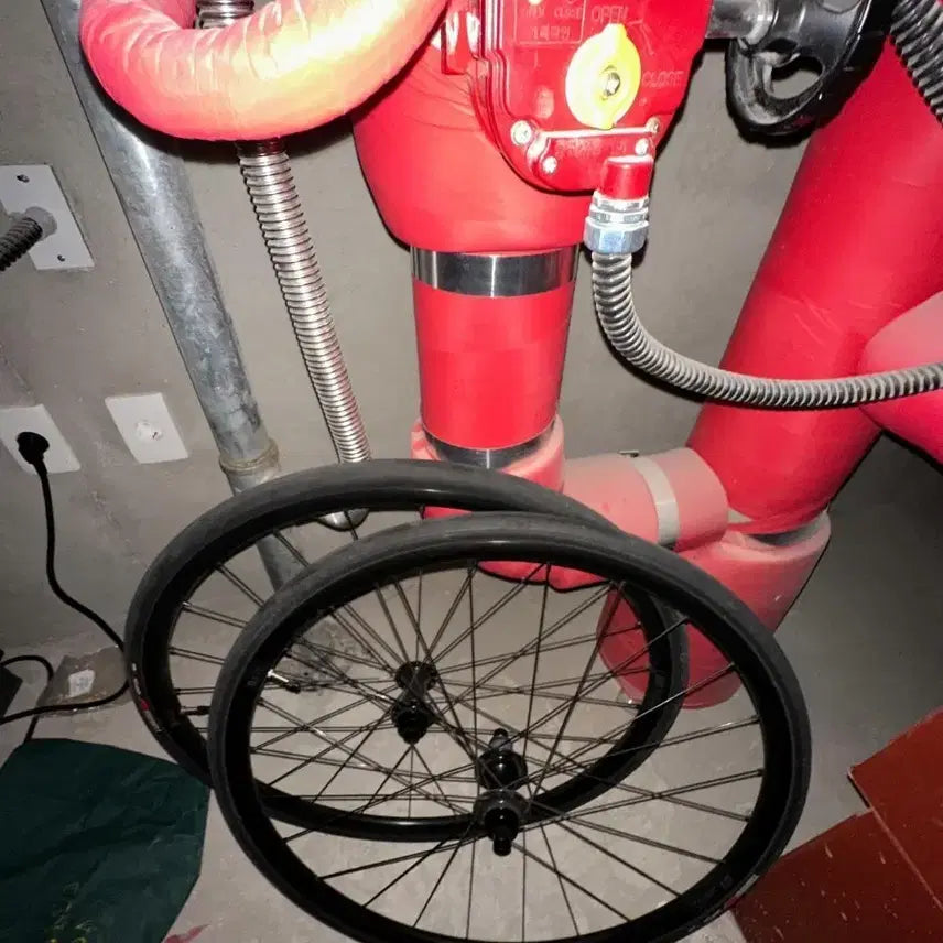 [BUNJANG] DT Swiss R470 Wheelset SRAM Body / DT SWISS R470 휠셋 판매 (스램바디, 타튜포함)