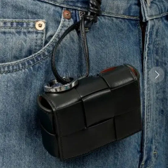[BUNJANG] Bottega Veneta Cassette Card Holder Black / 보테가베네타 카세트 카드홀더 블랙