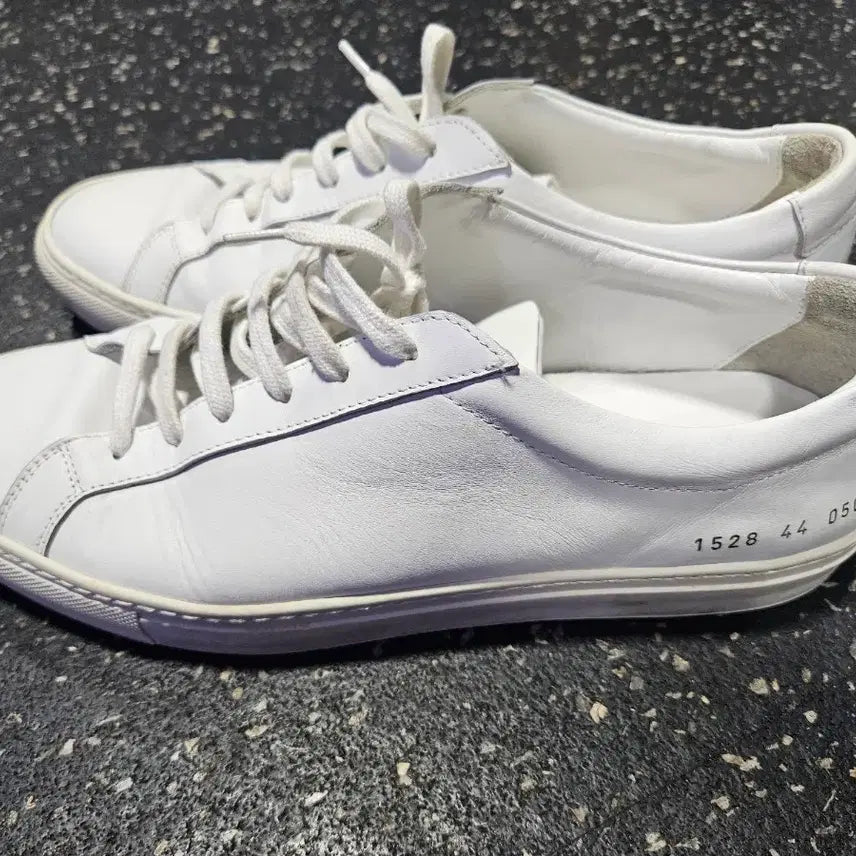 [BUNJANG] Common Projects Achilles Low White Size 44 (Approx. 280-285mm) / 커먼프로젝트 아킬레스 로우 화이트 44사이즈 (약280~285mm)