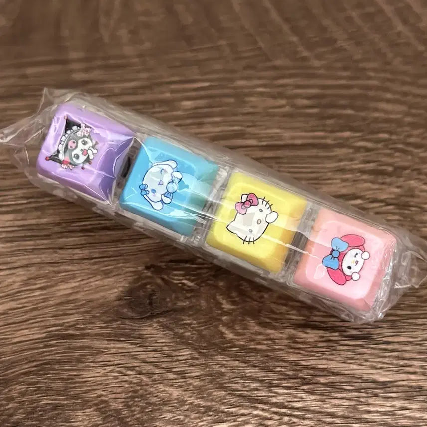 [BUNJANG] Sanrio 4-Keycap Clicker Keychain / 산리오 4구  키캡 딸깍이 뽀각 클릭커 키링