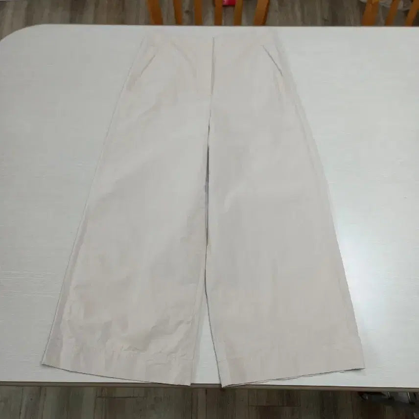 [BUNJANG] COS High-Waist Flare Pants - Light Beige / 25 COS 여름용 플레어팬츠 연베이지 25-312