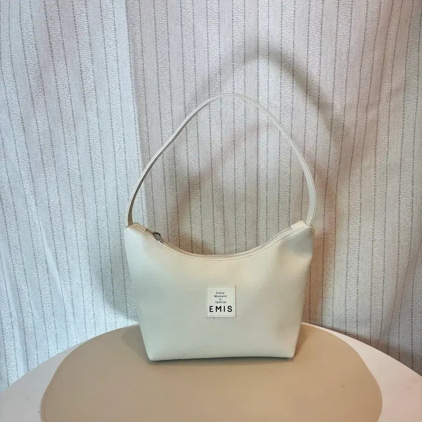 [BUNJANG] Emis Hobo Shoulder Bag Ivory / 정품 이미스 호보 숄더백
