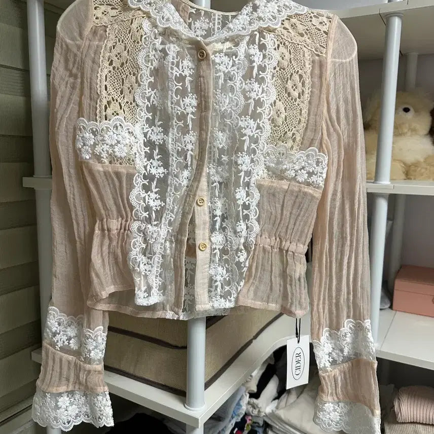 [BUNJANG] Lace Blouse Pink-Beige / 레이스 블라우스 핑크베이지 택있음