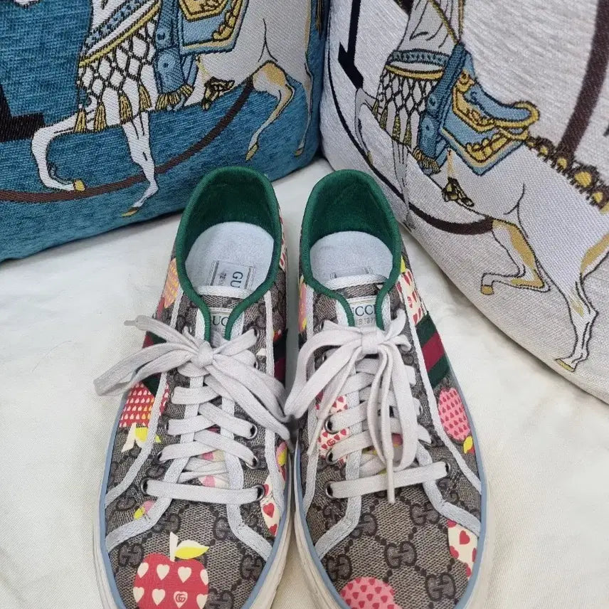 [BUNJANG] Gucci GG Supreme Canvas Sneakers / 정품) 구찌  GG  수프림  캔버스  스니커즈