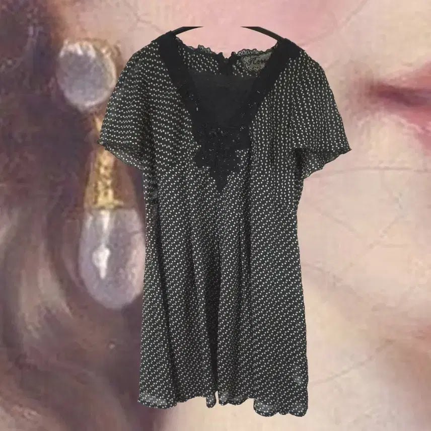 [BUNJANG] Vintage Black Polka Dot Embroidered Lace Blouse / 일본빈티지 블랙 도트 자수 레이스 블라우스 원피스탑 모리 하구미 바선생
