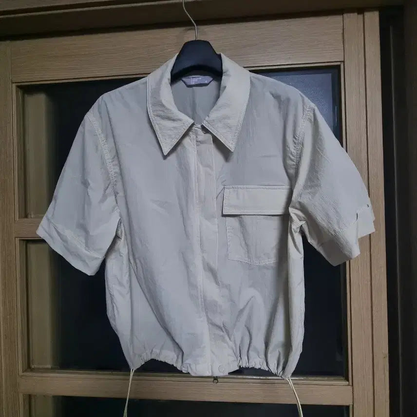 [BUNJANG] 8 Seconds Short-Sleeve Zip-Up T-Shirt / 에잇세컨즈  반소매 집업 반팔 s