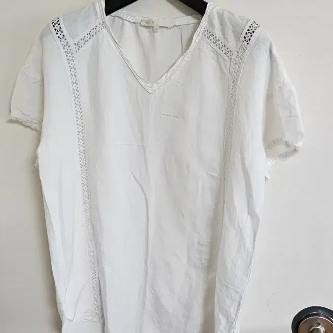 [BUNJANG] Maje Ramie Blend Short Sleeve T-Shirt White / 마쥬 마혼방 반팔  (623