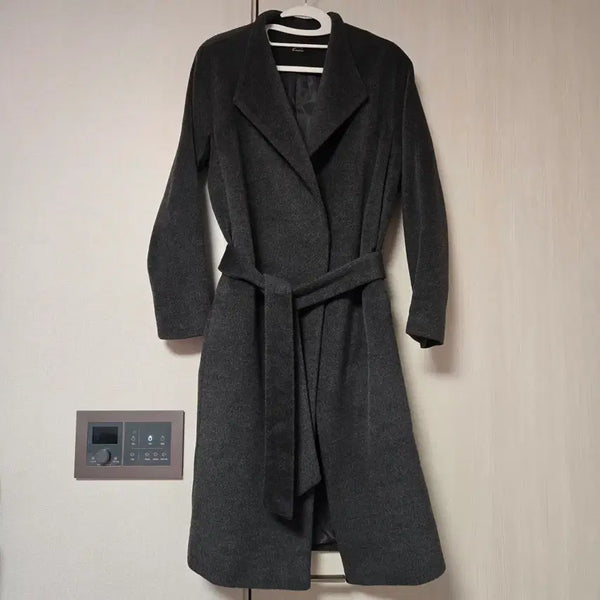 [BUNJANG] Boko Women's Charcoal Grey Mohair Coat with Strap Collar / 보코 여성코트 차콜그레이 스트랩카라 모헤어코트쥐색 55m