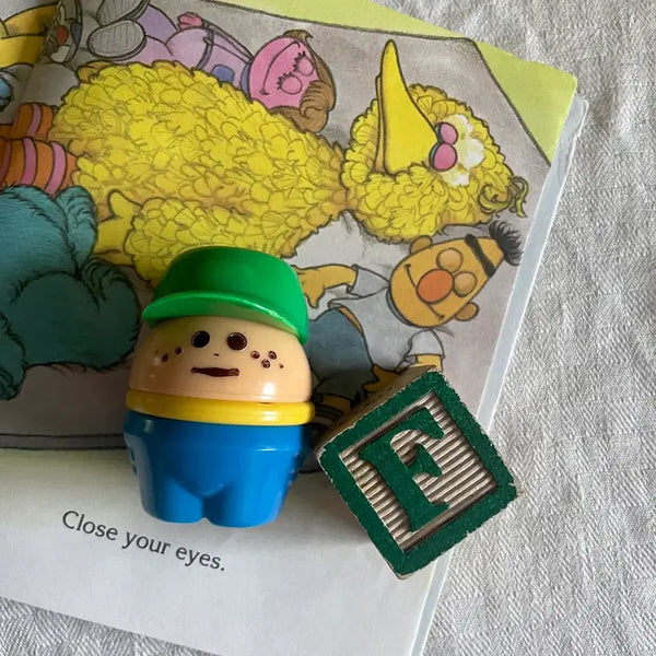 [BUNJANG] 1990s Egg Toy Vintage Green Hat / 1990s/동글동글 귀여운 빈티지 올드토이 에그토이rare