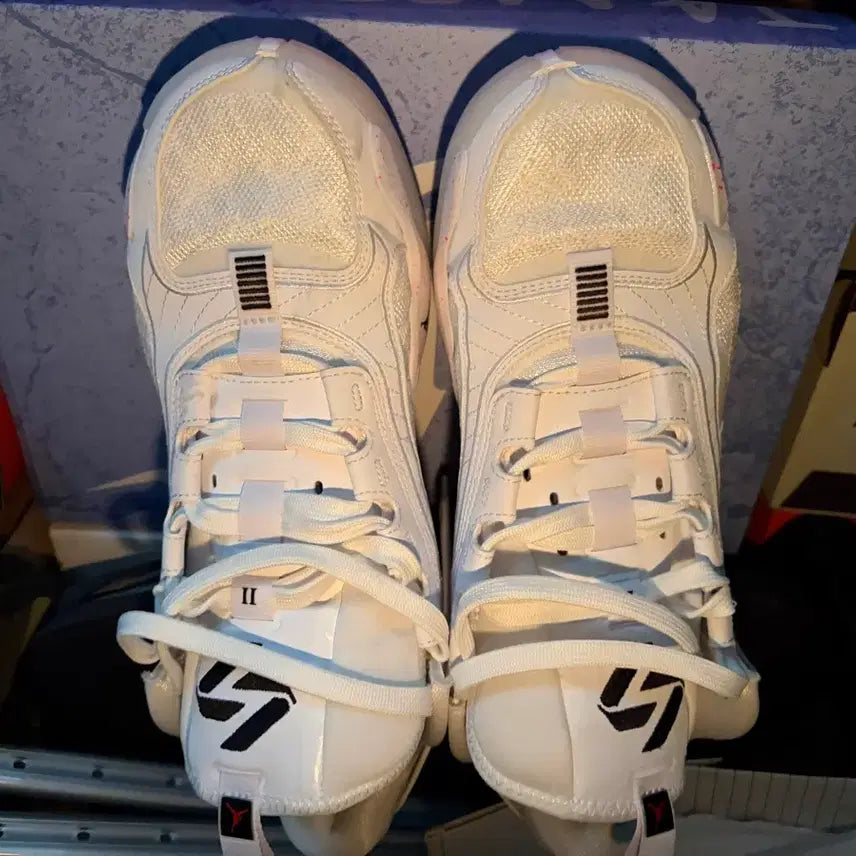 [BUNJANG] Luka 2 Basketball Shoes / 루카2