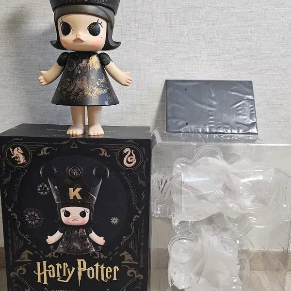 [BUNJANG] Pop Mart Mega Royal Molly Harry Potter 400% Figure / 팝마트 메가 로얄 몰리 피규어 400% 해리포터