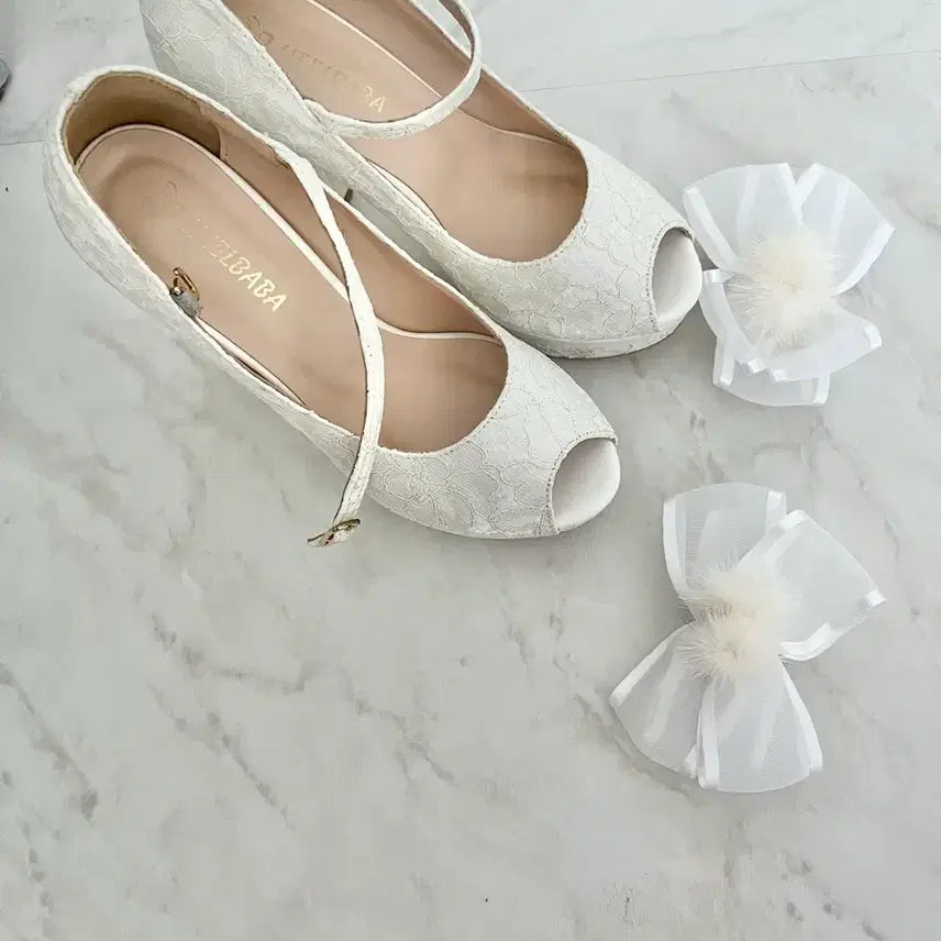 [BUNJANG] Ellava Lace Platform Heels / 엘라바 레이스 웨딩 통굽 힐 225 230 코사츠 포함