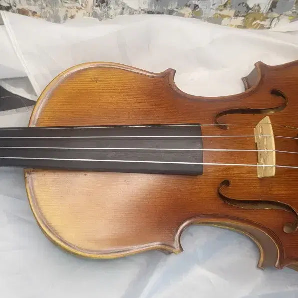 [BUNJANG] Handmade 4/4 Violin Full Set (Unused Accessories) / 깨끗한 수제 바이올린 4/4 풀세트 (구성품 미사용