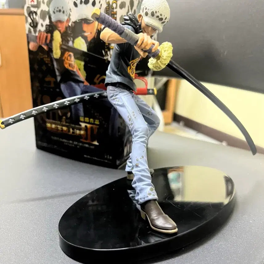 [BUNJANG] Banpresto One Piece WCF Shokugan Jitsuryoku Vol. 6 Trafalgar Law Figure / (원피스피규어)반프레스토 원피스 조형왕 정상결전3 vol.6 로우