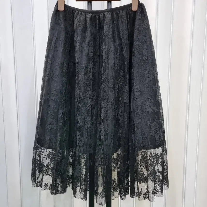 [BUNJANG] Black Flower Lace Long Skirt / 블랙 플라워 레이스 롱 스커트