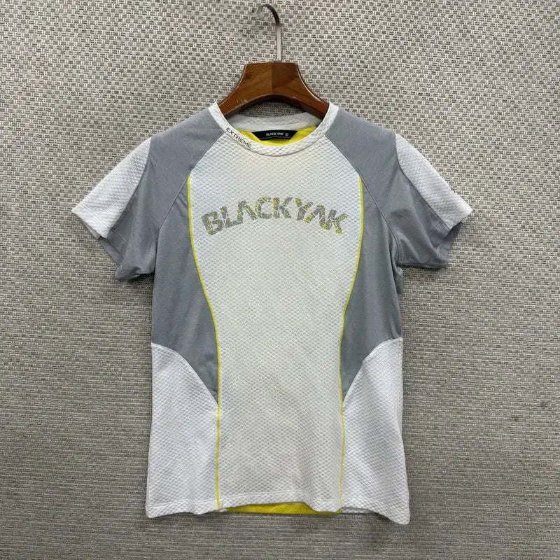 [BUNJANG] Black Yak Outdoor Functional Short-Sleeve T-Shirt Size 90 / 블랙야크 등산 기능성 반팔티 90 D00951