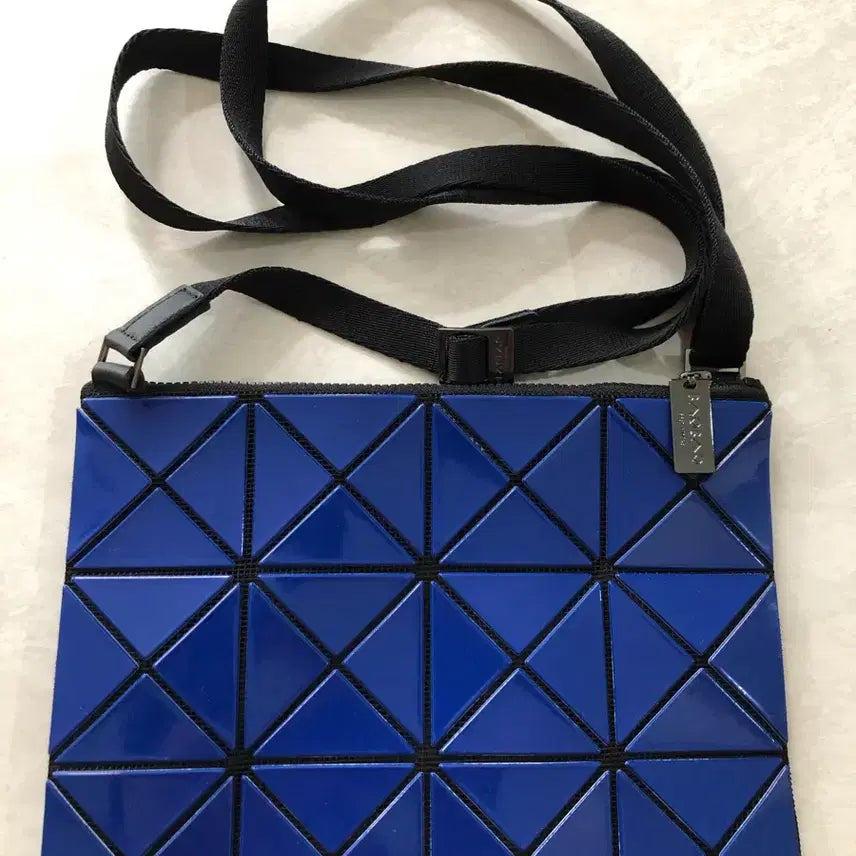 [BUNJANG] Bao Bao Crossbody Bag / 바오바오크로스백