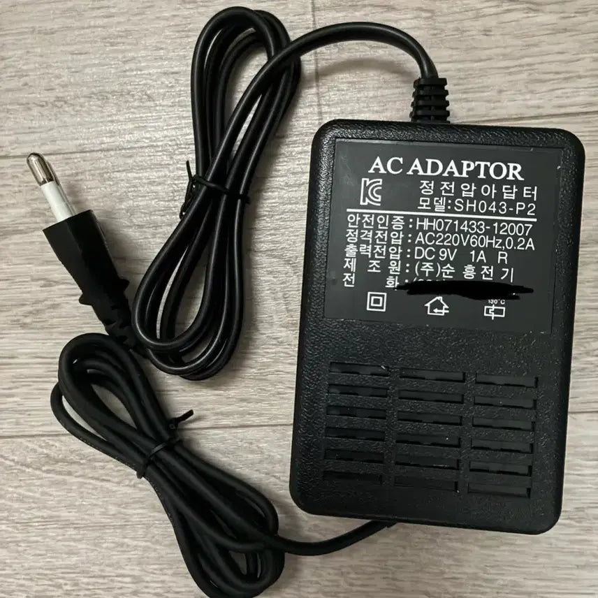 [BUNJANG] Soonheung Electric Guitar Pedal Adapter 9V 1A / 순흥전기 기타페달 어댑터 9v 1a
