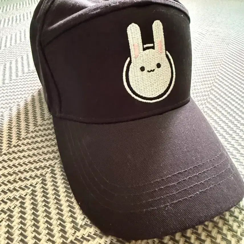 [BUNJANG] Counterside White Rabbit Design Ball Cap / 카운터사이드 화이트래빗 캡