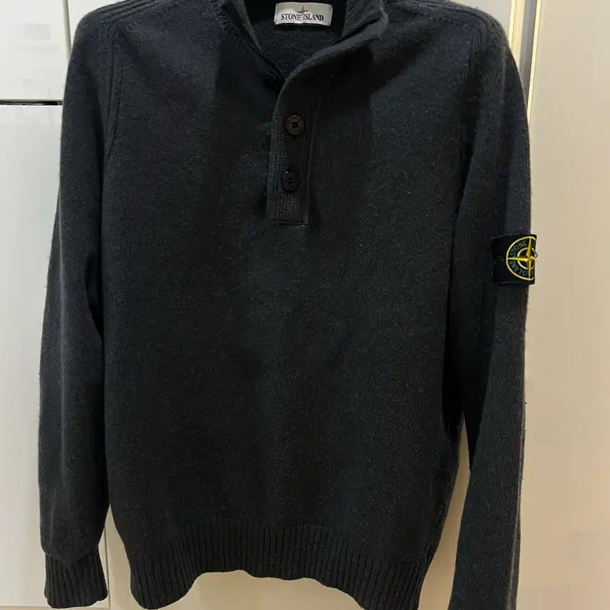 [BUNJANG] Stone Island Charcoal Half-Zip Knit L / 스톤아일랜드 차콜 반집업니트 L