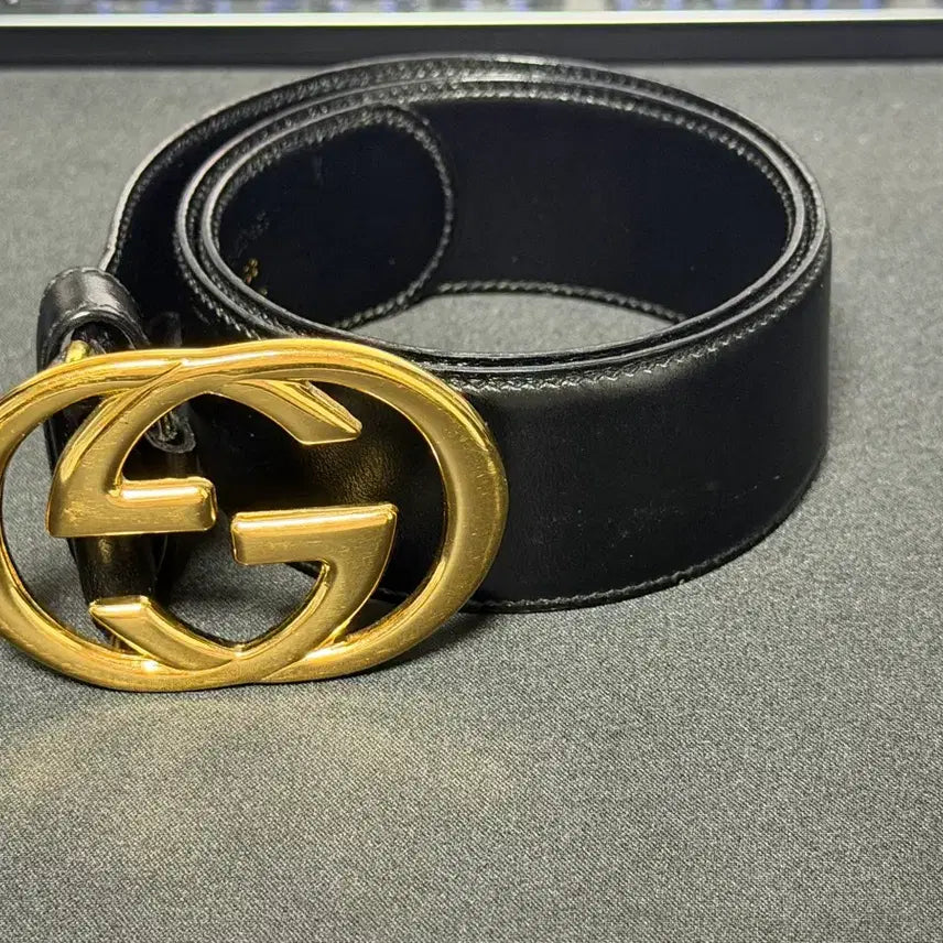 [BUNJANG] Gucci Oval Interlocking G Vintage Leather Belt / 구찌 오벌 인터로킹 G 빈티지 레더 벨트