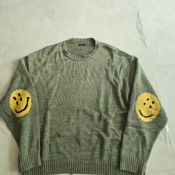[BUNJANG] Cotton Acrylic Blend Smile Patch Crewneck Sweater / 코튼 아크릴 스마일 패치 크루넥 스웨터