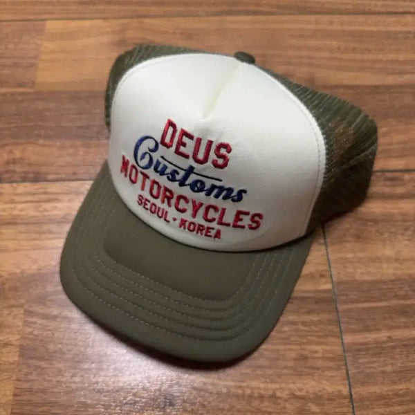 [BUNJANG] Deus Ex Machina Seoul Trucker Cap Khaki / 데우스 서울 트러커 캡 카키 새상품