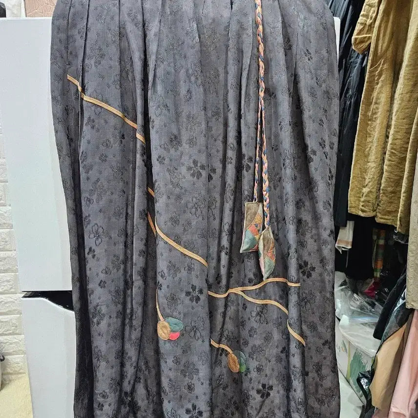 [BUNJANG] Floral Pattern Rayon Long Skirt Size 77 / 플로럴 패턴 인견 롱 스커트 77사이즈
