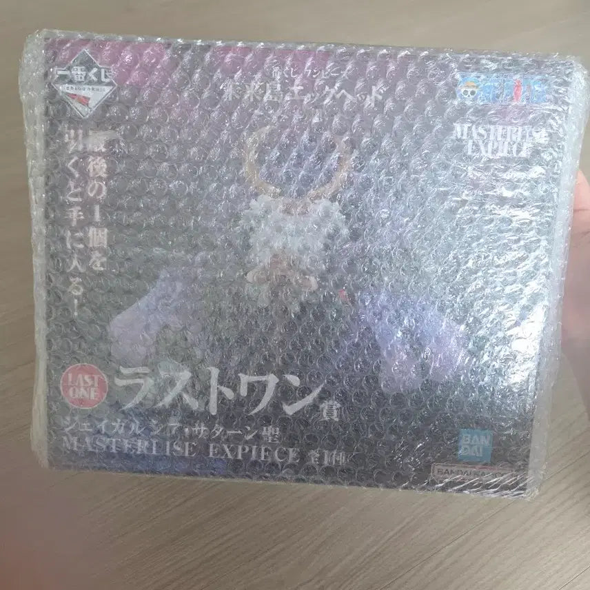 [BUNJANG] One Piece Saturn Last One Prize Figure (Sealed) / #급처특가#[미개봉]원피스 제일복권 새턴성 라스트원상 판매합니다.