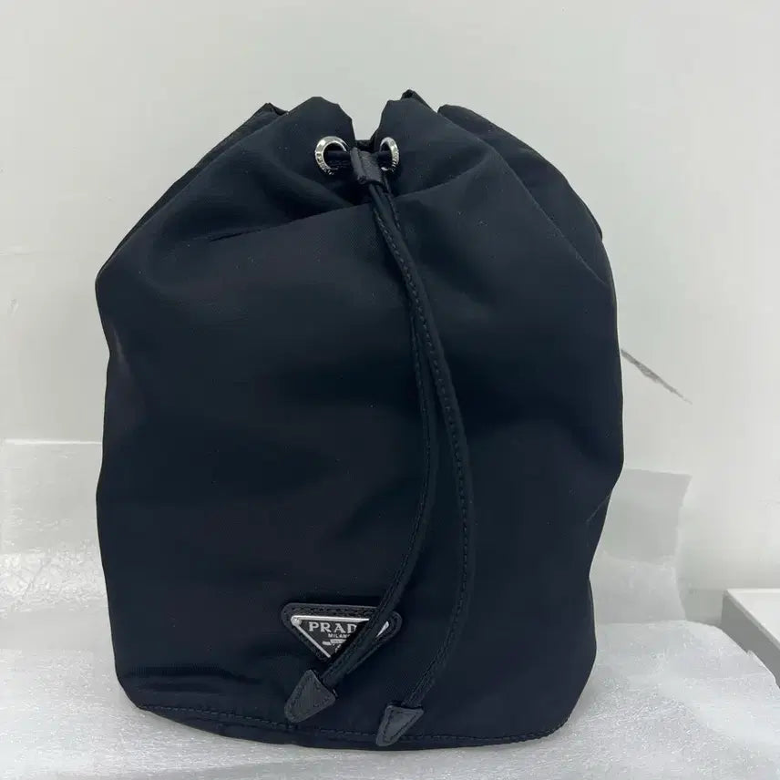 [BUNJANG] Prada Nylon Pouch Black / 프라다 파우치 블랙
