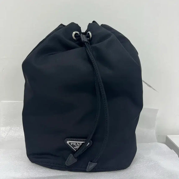 [BUNJANG] Prada Nylon Pouch Black / 프라다 파우치 블랙