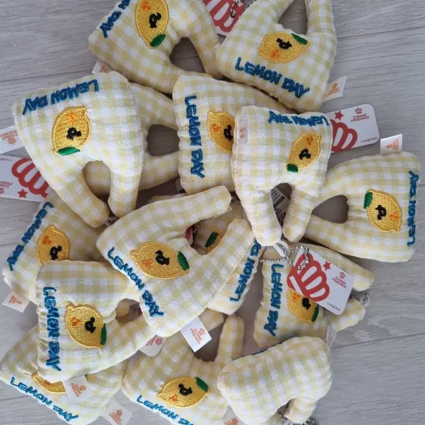[BUNJANG] Lemon Check Mini Shopping Basket Plush Keyring / (새상품)레몬 체크 미니 장바구니 봉제인형 키링